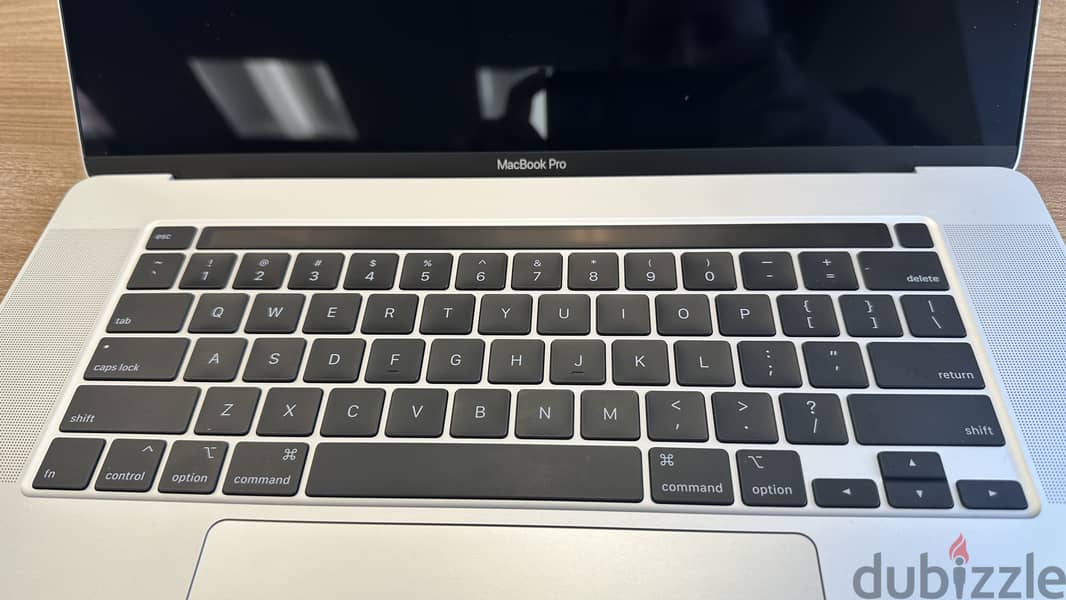 MacBook Pro 16 Inch 2019 7