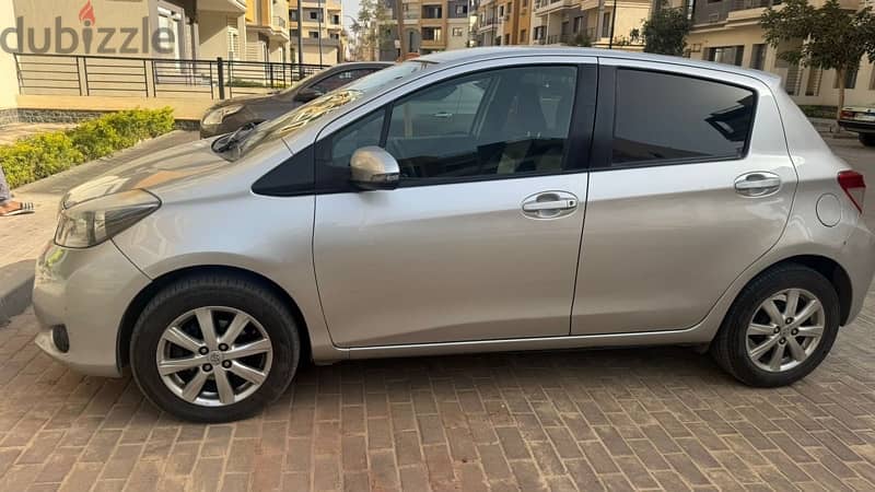 Toyota Yaris 2013 تويوتا ياريس أعلى فئة 6