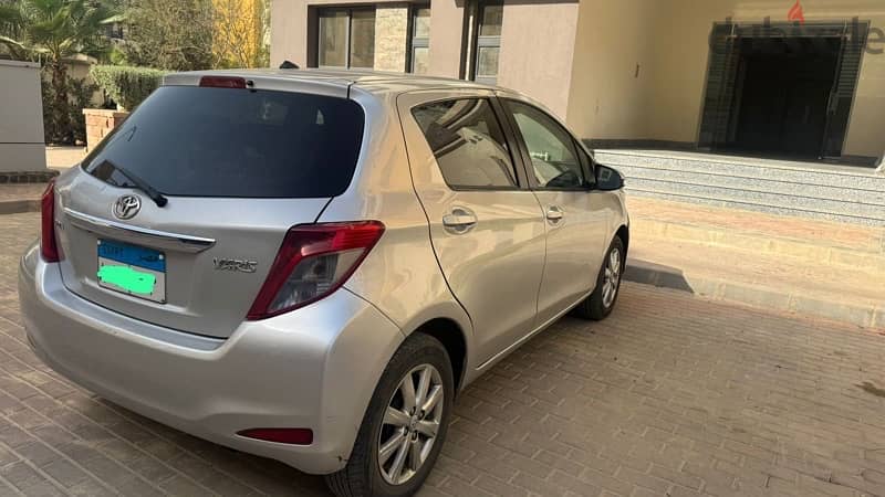 Toyota Yaris 2013 تويوتا ياريس أعلى فئة 10