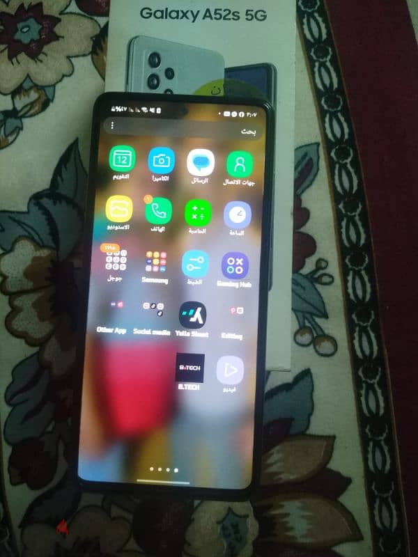 Samsung A52s 5g بحاله ممتازة 4