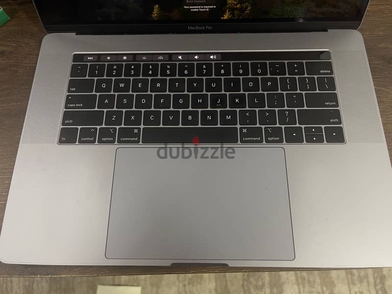 Macbook pro i9  2019  Touch Bar 11