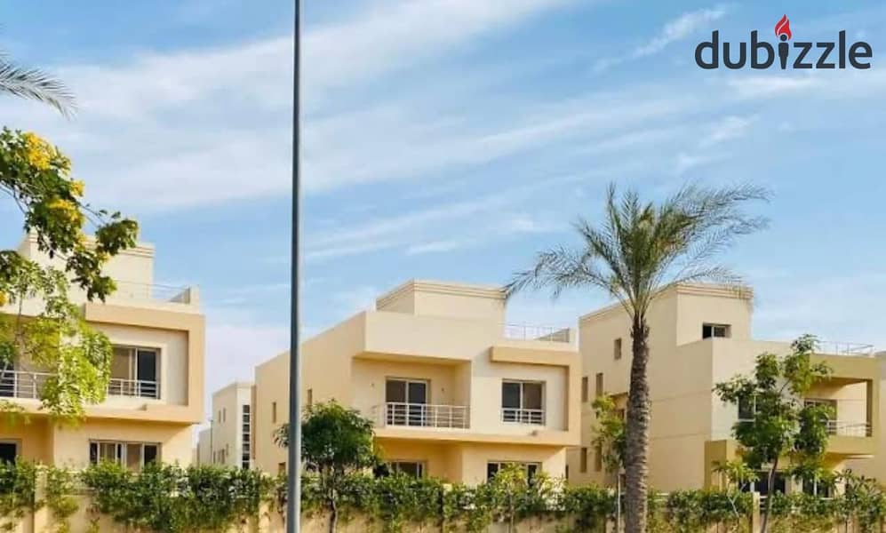 For sale, an independent villa in Grand Heights Compound, a unique location within the compound, on a landscaped landscape. The land area is 580 m and 10