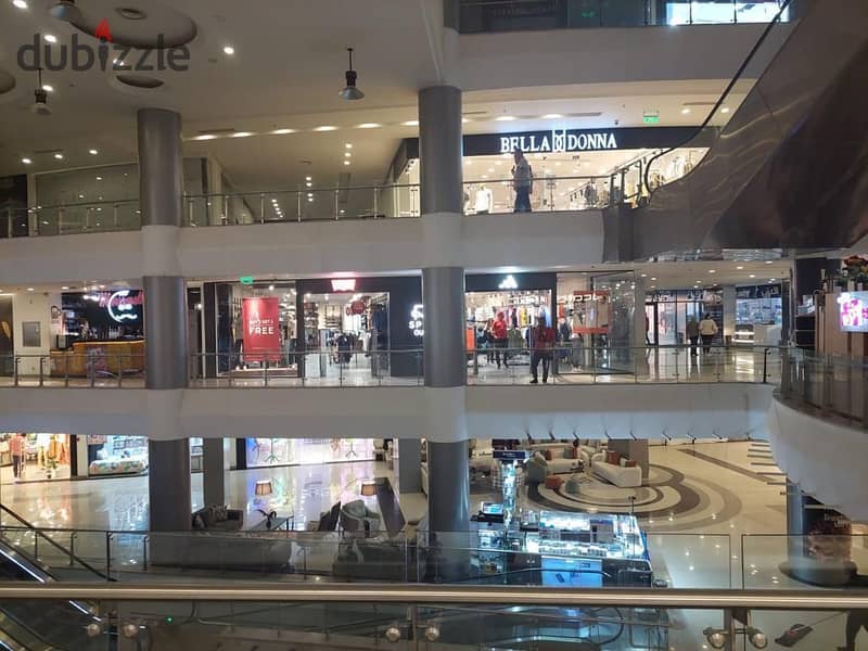 Commertial store for sale 64m in new cairo mirag mall 9