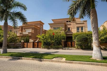 Villa for sale in (La Vista) Compound, El Shorouk, immediate delivery and ready, minutes from Mostakbal City, minutes from Madinaty