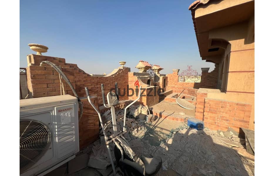 Apartment with roof for sale, 210+210 m in New Cairo 6