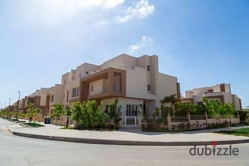 For sale, a resale villa, immediate delivery, finished, with a landscape view, in Grand Heights, Sheikh Zayed 8