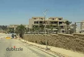 For quick sale at the lowest price for a week, park a villa on an area of 210 m , In mountain view i City new Cairo o 4