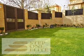 Apartment for sale with private garden directly on Suez Road