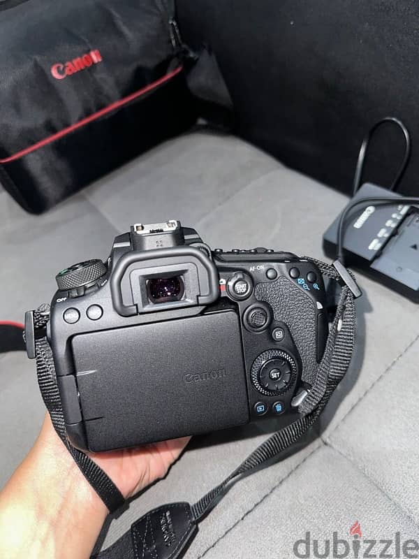 canon 90D استخدمت مرتين بس 2