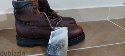 red wing shose fore safety