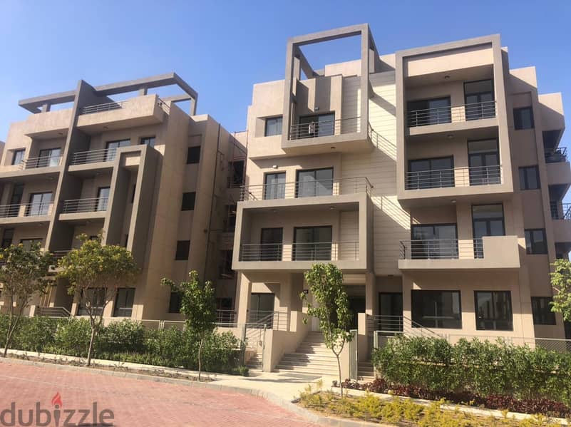 بنتهاوس برووف متشطب بالتكيفات للبيع في المراسم فيفث سكوير Fifth Square 19