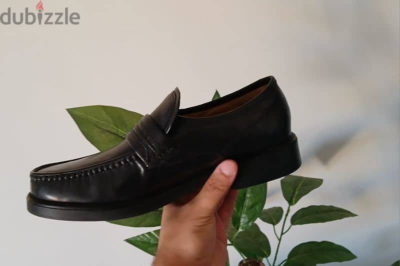 حذاء جلد طبيعي مستورد ماركة كلاركس clarks 2