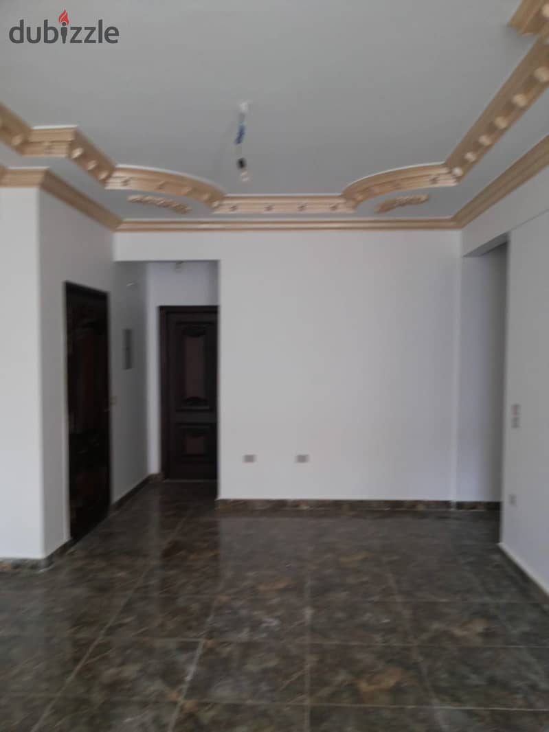 Apartment resale bahary fully finished Super Lux El Banafseg 4 villas 1