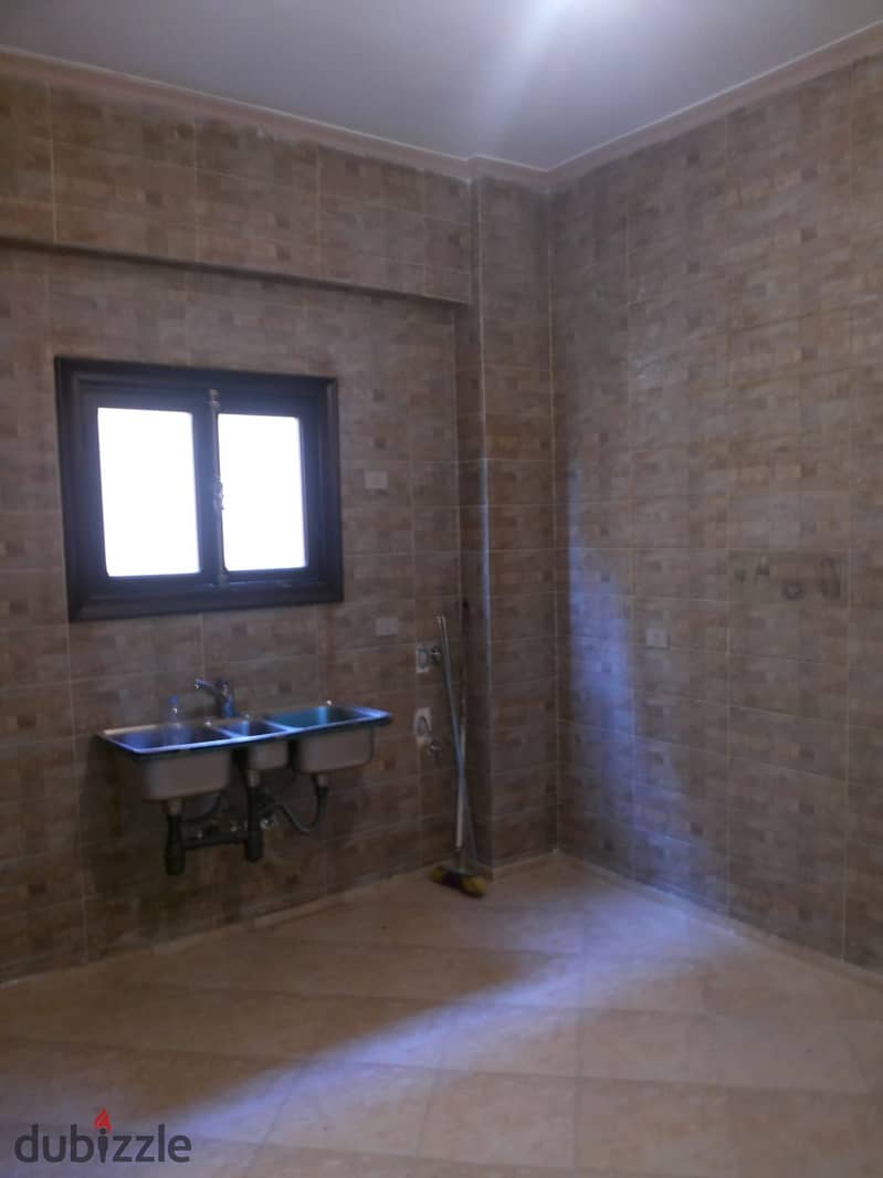 Apartment resale bahary fully finished Super Lux El Banafseg 4 villas 7