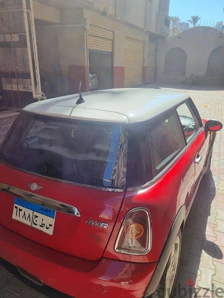 MINI Cooper 2010 5