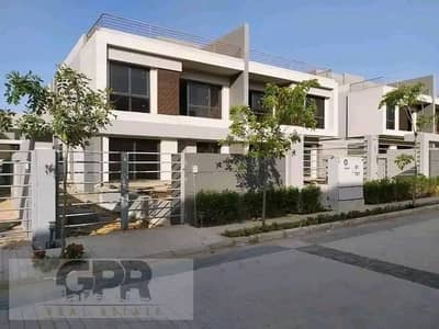 فيلا للبيع في تلال ايست القاهرة الجديدة بسعر لقطه | Villa for sale in (Telal East New Cairo)