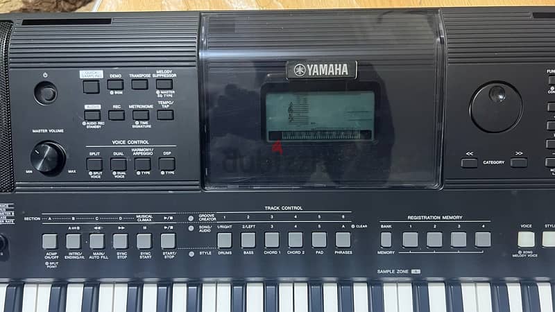 YAMAHA PSR-E463 PIANO FOR SALE ( USED ) 0