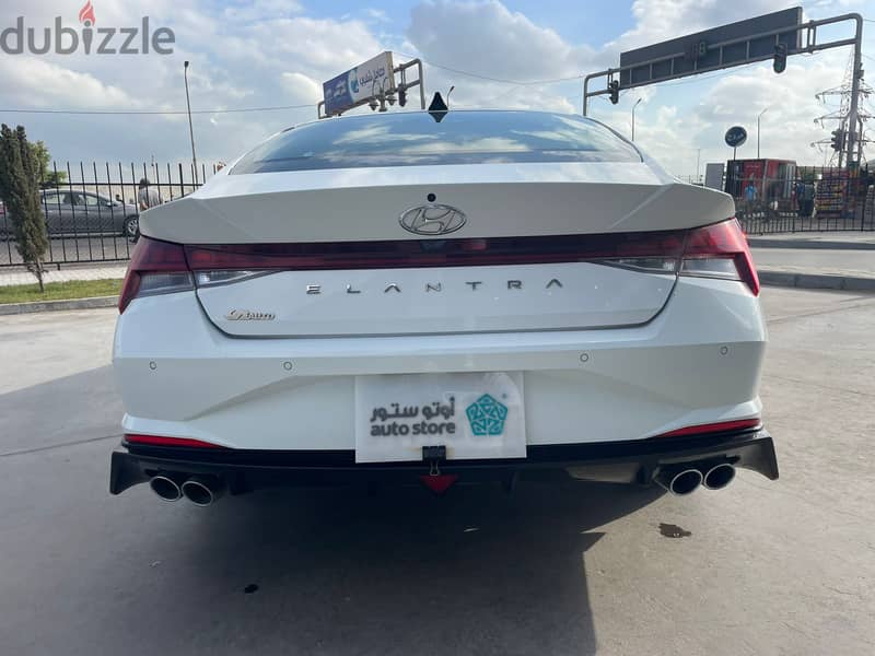 HYUNDAI ELANTRA / CN7 - BLAZE - 2022 - WHITE - LICENSE END MARCH /2025 6