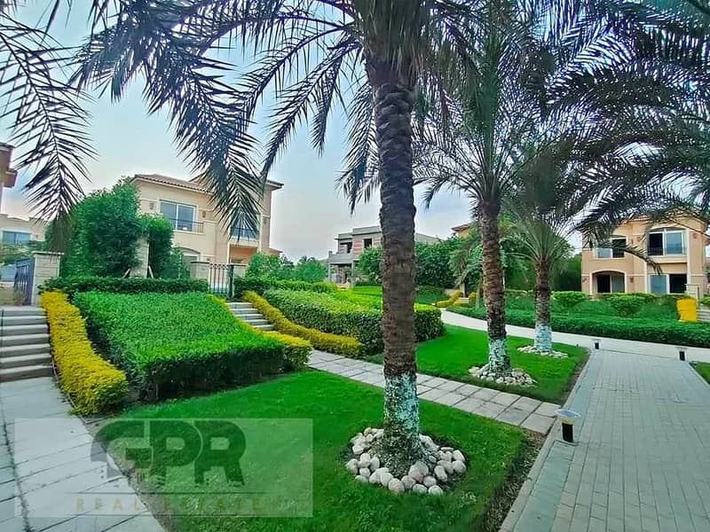 Own a distinctive villa with a large area in Stone Park Compound 0