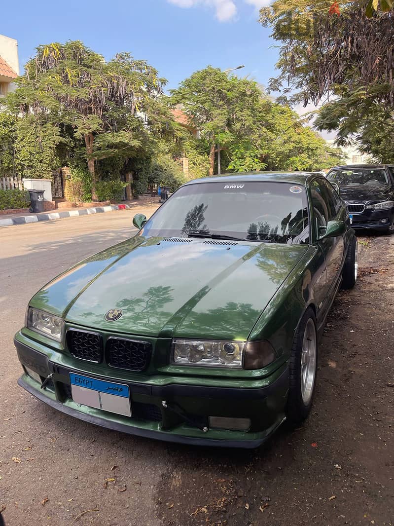 BMW E36 COUPE 3