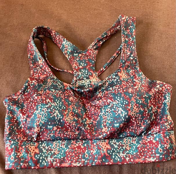 sports bra from Porto portugal,  great material and finish 0