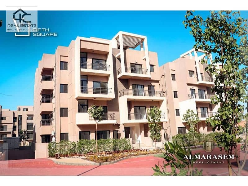 Apartment at the lowest market price, finished with air conditioners and installments, in Fifth Square on the 90th 4