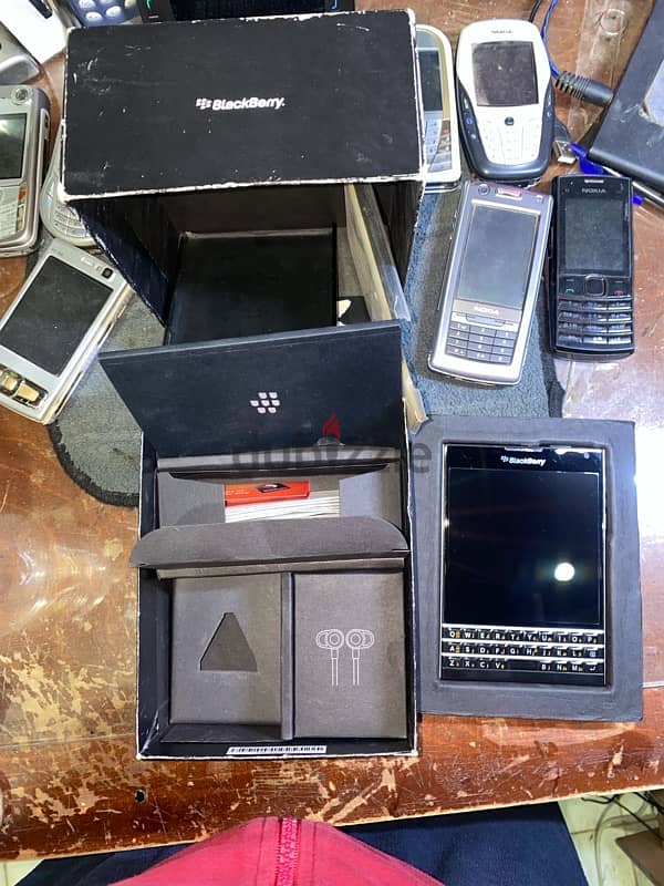 بلاك بيري باسبورت BlackBerry Passport 3