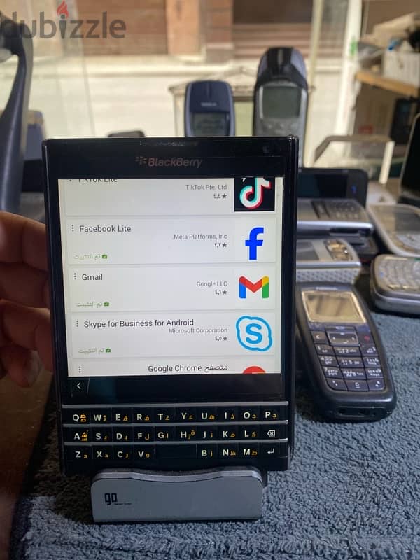 بلاك بيري باسبورت BlackBerry Passport 17