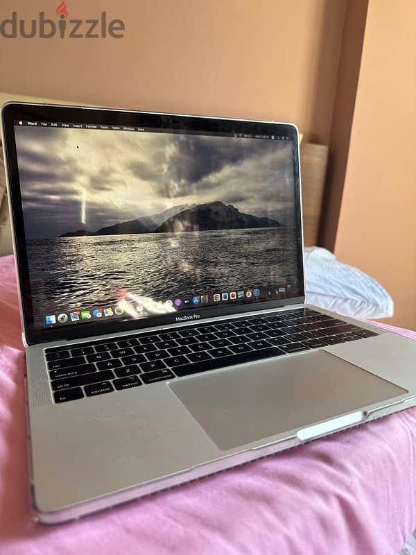 MacBook pro 2019 4