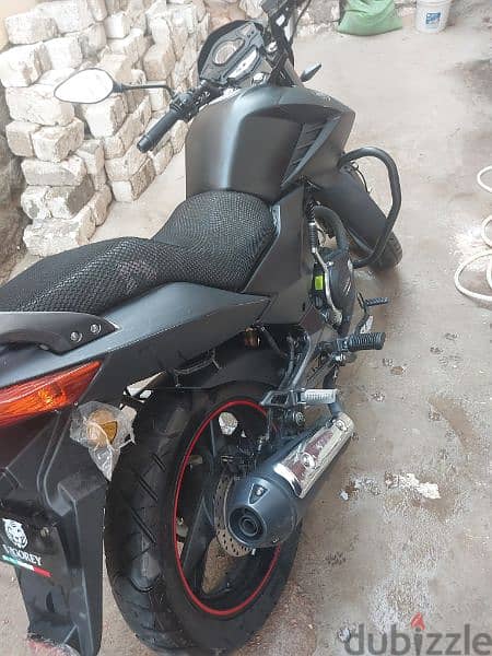 موتوسيكل فيجورى 6s150 3