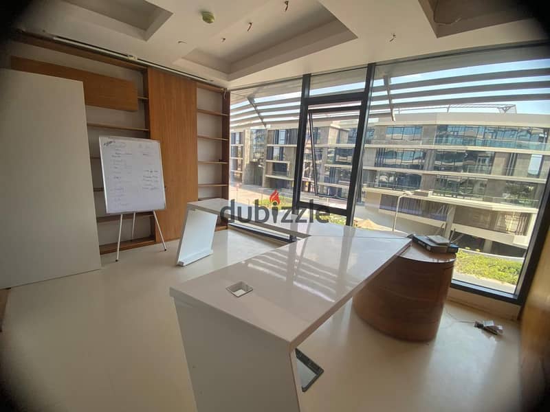 مكتب للايجار في بوليجن سوديك بيفرلي هيلز الشيخ زايد office for rent in the polygon el sheikh zayed 2