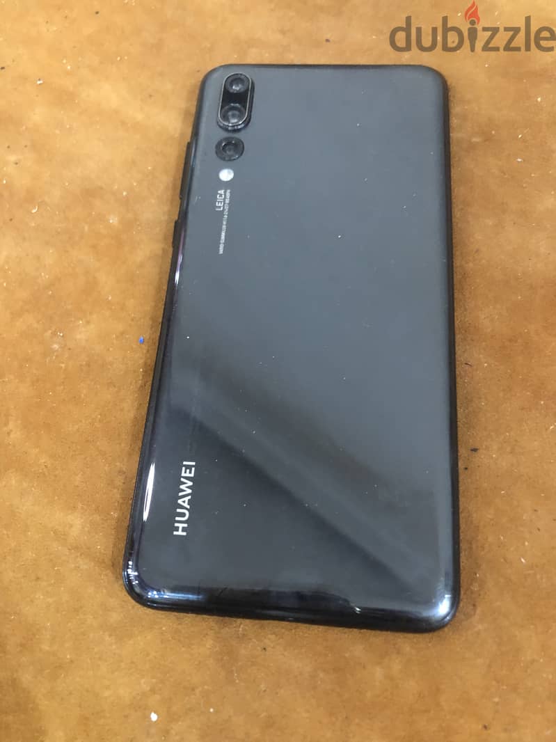 huawei 20 pro موبيل هواوي ٢٠ برو ٦/١٢٨ خط واحد بدون ملحقات شغال بدون ا 5