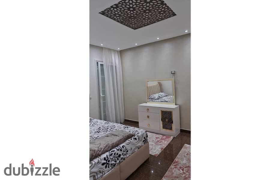 Studio 88m garden fully furnished for sale in compound regents Park New Cairo. 9