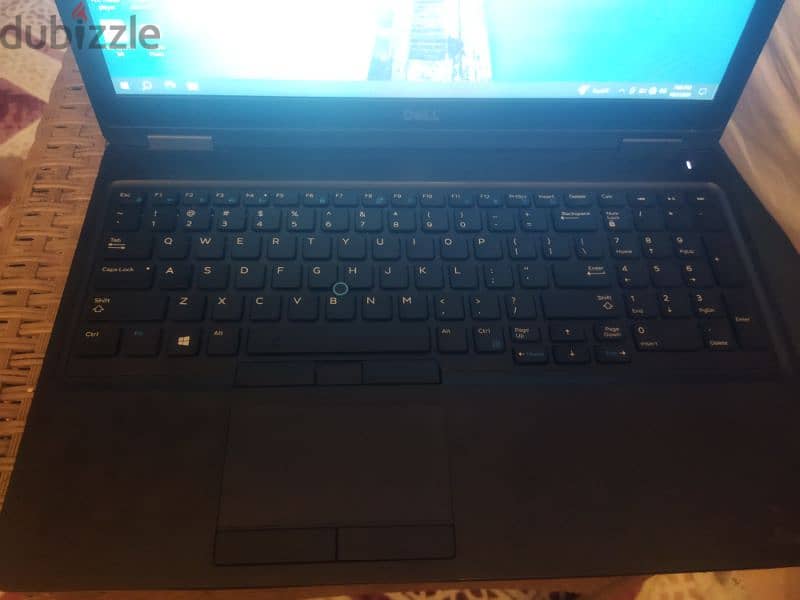 dell 5590 i5.8th 1