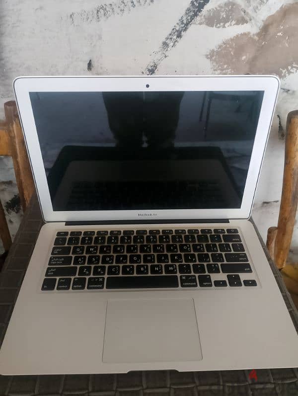 MacBook Air (2017) 1