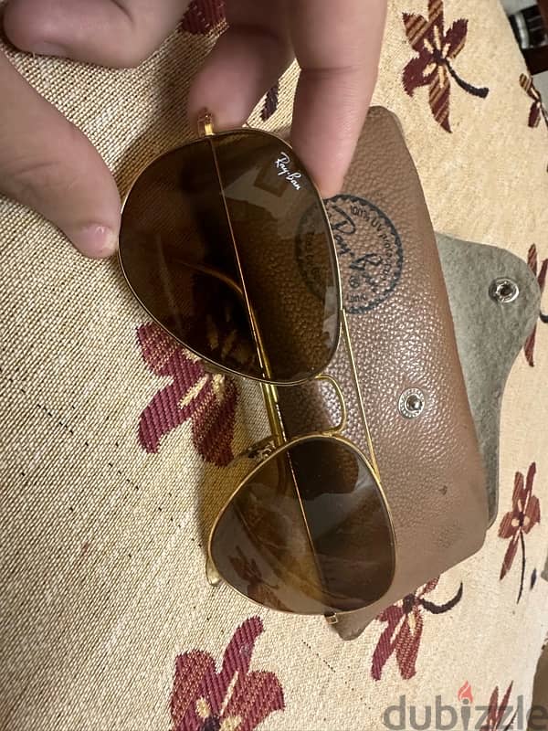 نظارة ray ban اصلي لم تستخدم 4