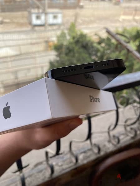 2iphone 14pro128g black and purple ||ايفون ١٤برو١٢٨جيجا 14