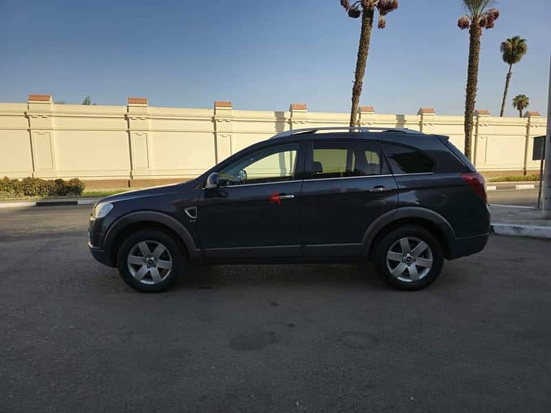 Chevrolet Captiva 2013 Suv 3