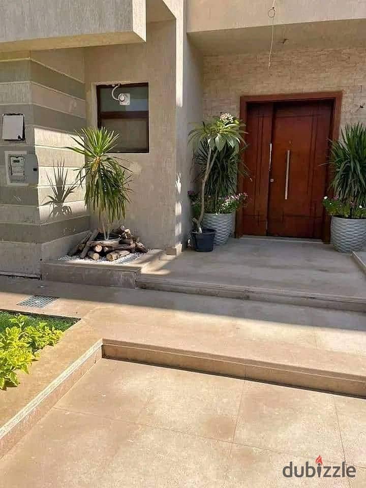 Villa For Sale 240M Prime Location in Taj City New Cairo 0