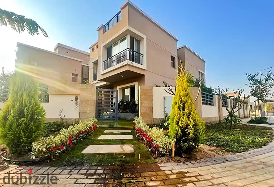 Villa For Sale 240M Prime Location in Taj City New Cairo 5