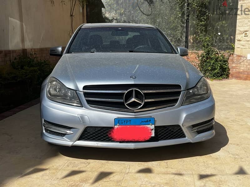 Mercedes-Benz C180 2014 0