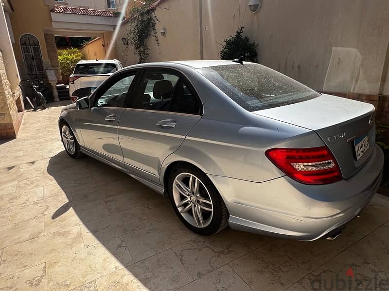 Mercedes-Benz C180 2014 4