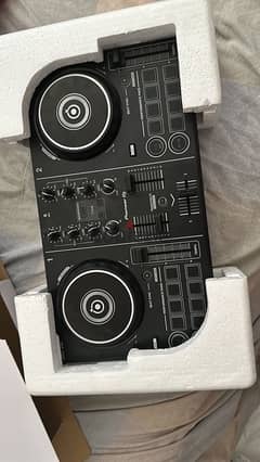 ddj200