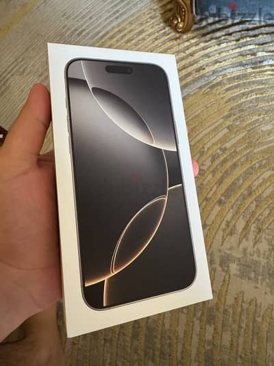 iphone 16 pro max natural taitanium-sealed-middle east version-256gb