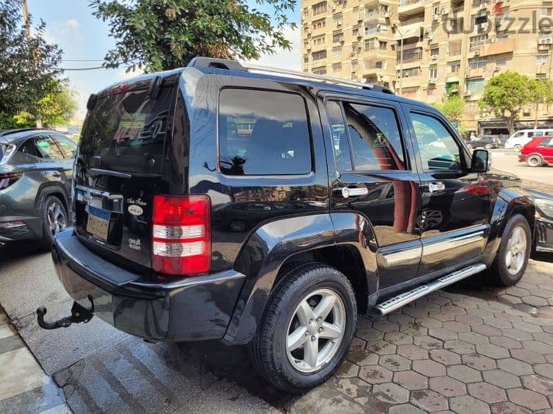 جيب شيروكى JeeP CHEROKEE 6