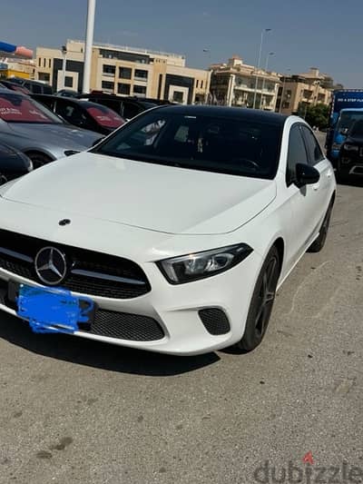 Mercedes-Benz A180 2021 night package