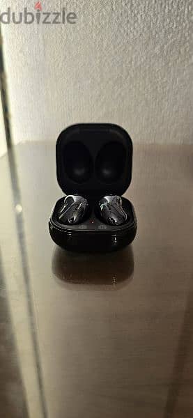 Samsung Galaxy Buds Live 6