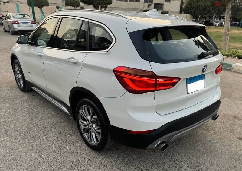 For sale BMW X1 2000cc 2018 Like new 5