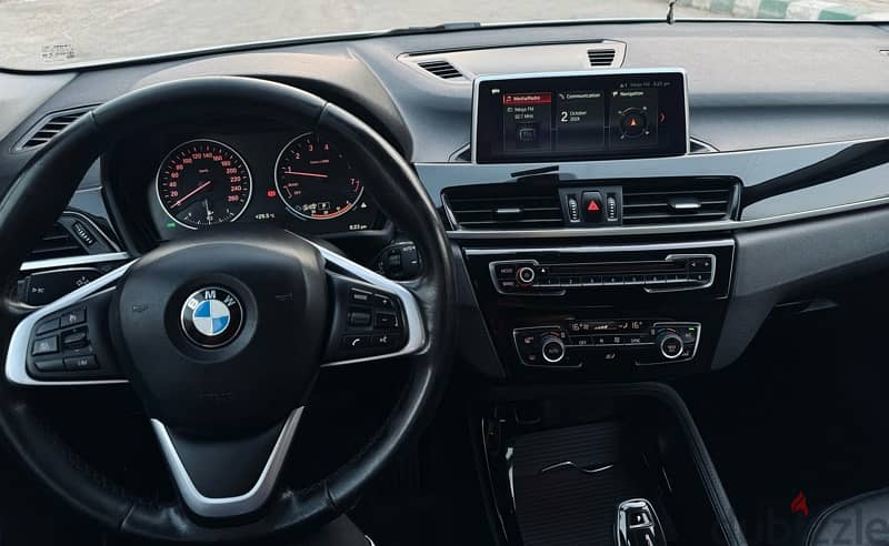 For sale BMW X1 2000cc 2018 Like new 14