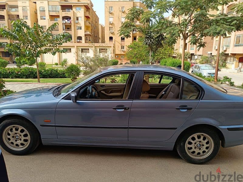 BMW 318 2001 8